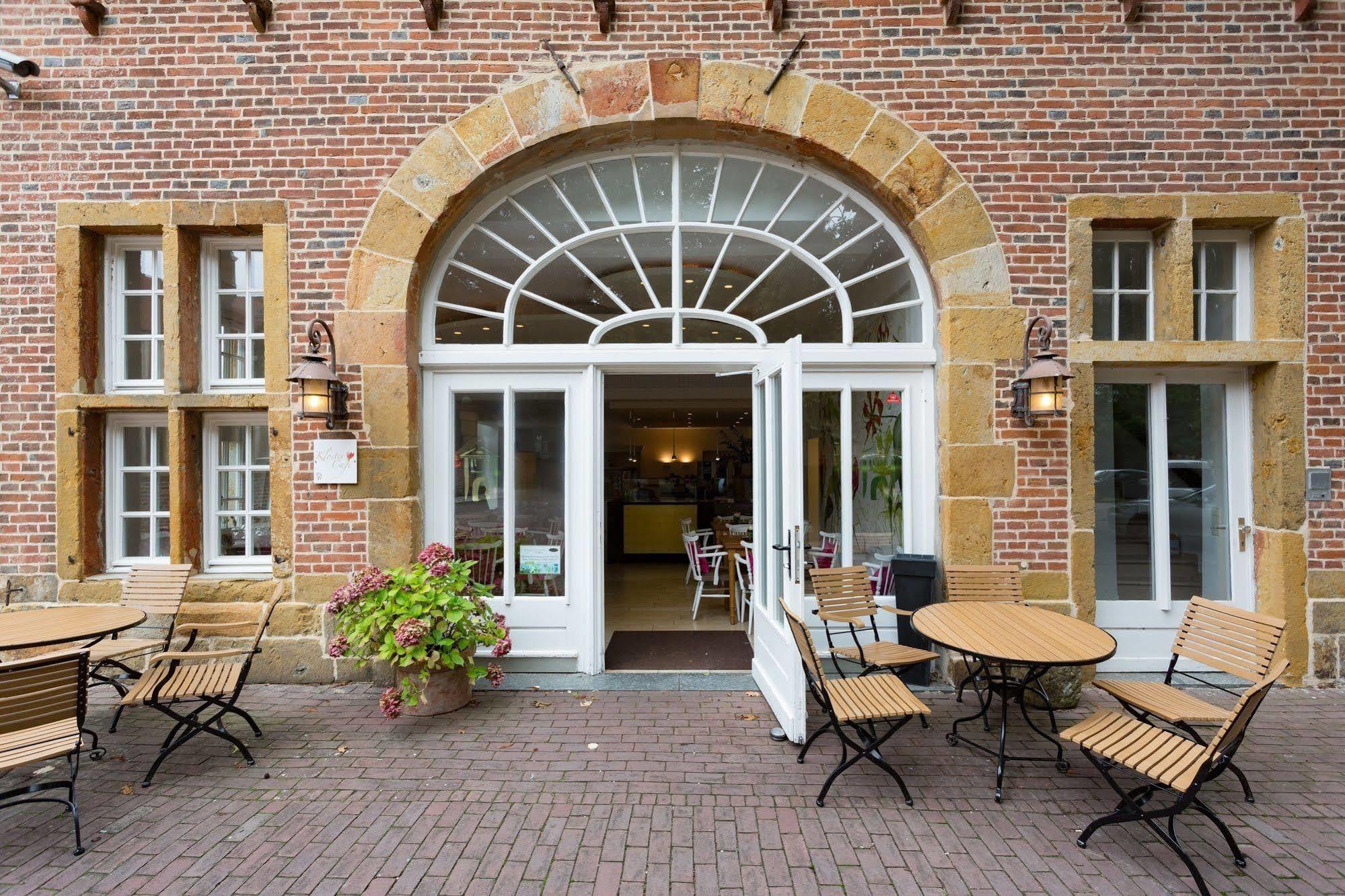 Hotel-Residence Klosterpforte Marienfeld Exterior foto